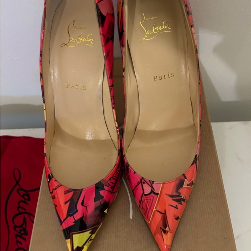Christian Louboutin Pigalle Follies 100 Pat Metrograf Multicolor Graphic Heels - Picture 2 of 11
